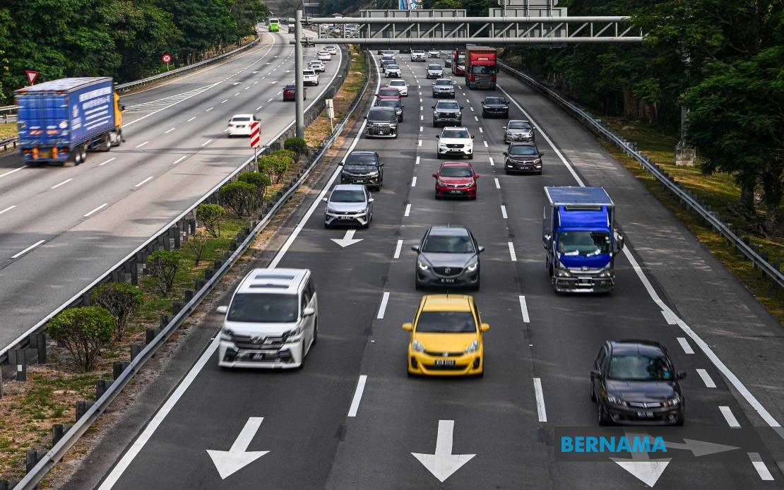 Over 300,000 Voters Expected To Travel Home For Johor Election, Highway Authority Warns Of Traffic Surge