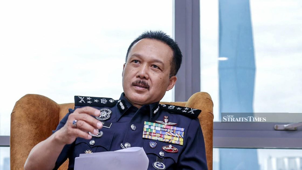 Police Arrest 99 in Massive Illegal Mining Crackdown, Recover Nearly RM119 Million in Assets