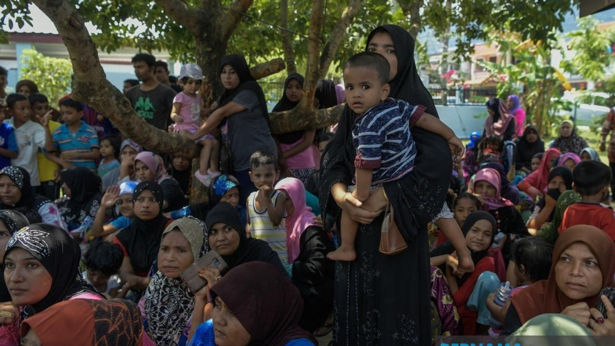UNHCR Card Offers No Legal Protection in Malaysia, Clarifies Economy Minister