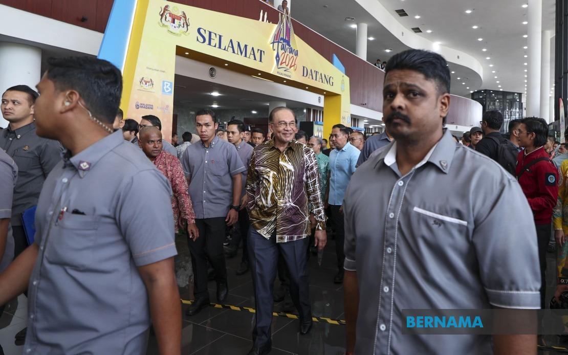 Prime Minister Anwar Ibrahim Inaugurates HAWANA 2026 National Journalists' Day Celebration in Penang