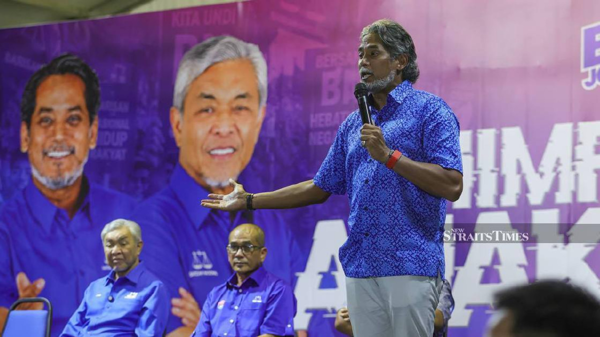 Khairy Attacks Johor Opposition Manifesto as Derivative of Barisan Platform