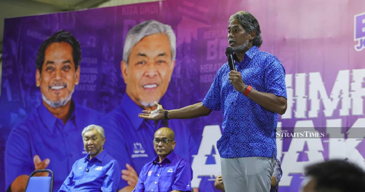 Khairy Attacks Johor Opposition Manifesto as Derivative of Barisan Platform