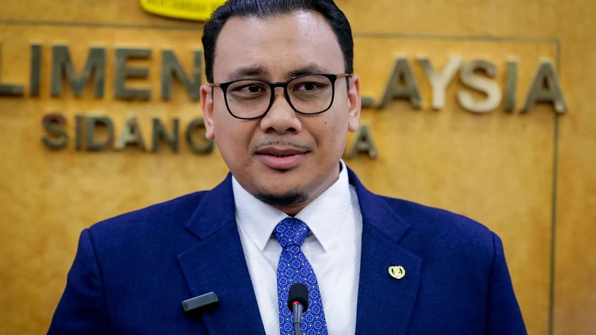 PAS Youth Leader to Sue Over Alleged Social Media Insult to Father