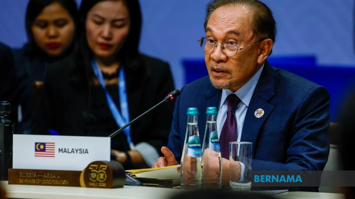 Anwar Ibrahim Calls For Deepened ASEAN-Russia Strategic Partnership Amid Global Tensions