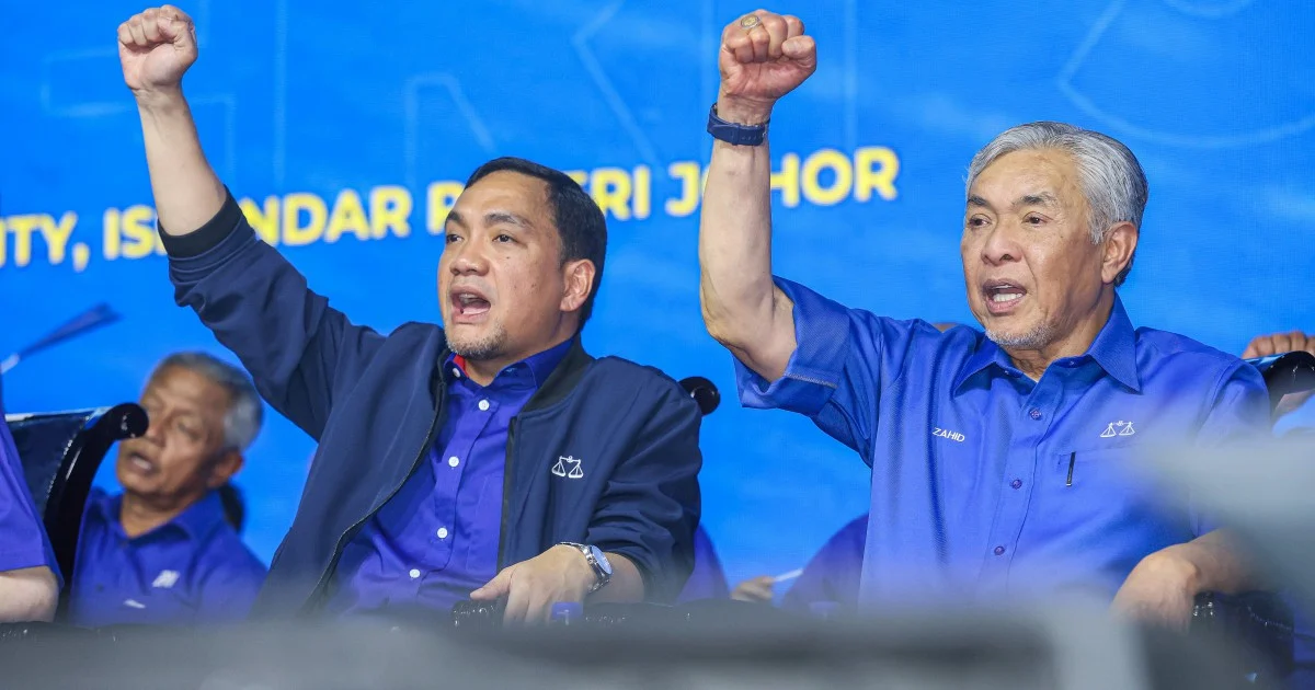 Zahid keeps door open to talks with PAS and Wawasan at grassroots level