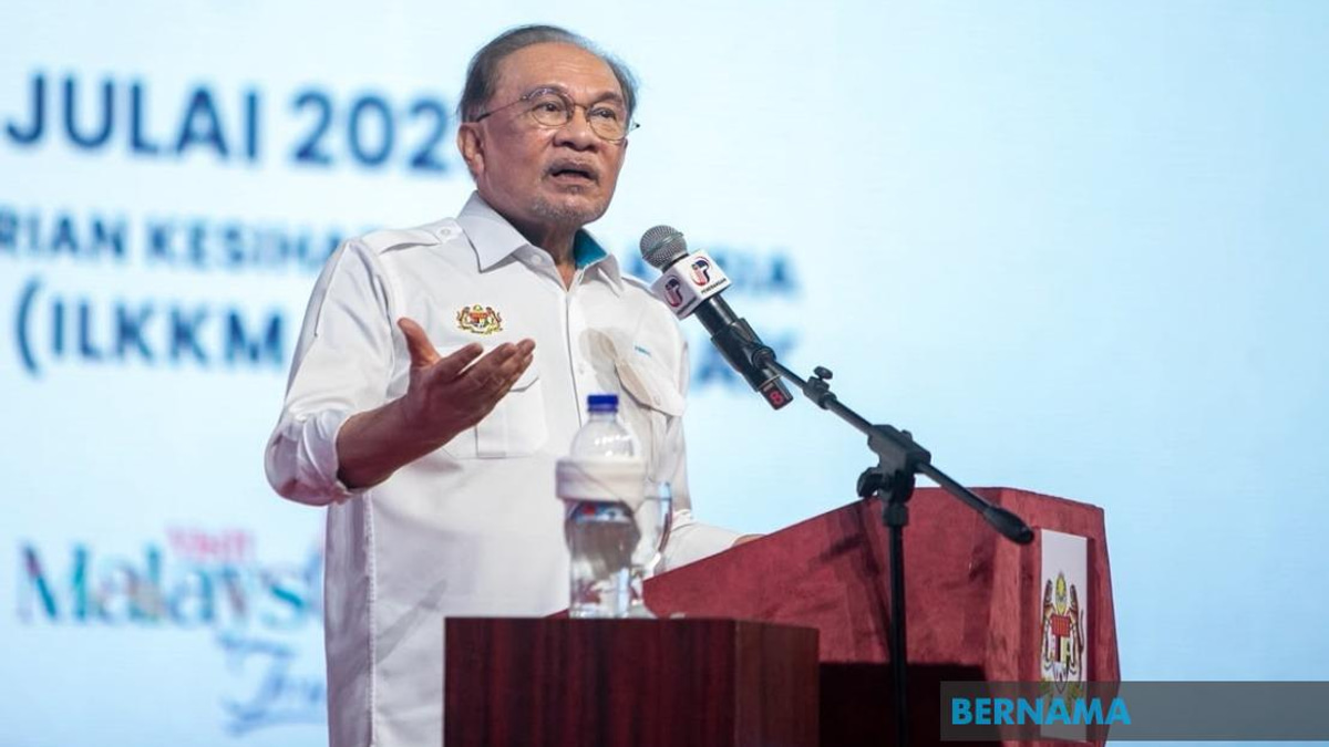 Anwar Calls On Malaysians To Honour Independence Legacy And National Values