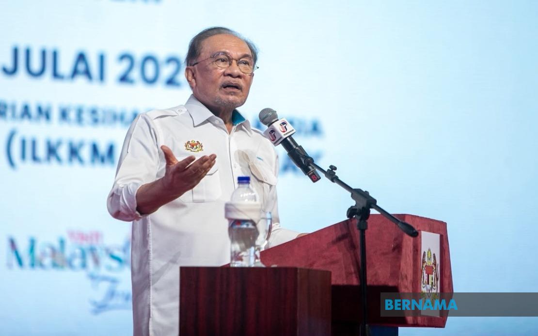 Anwar Calls On Malaysians To Honour Independence Legacy And National Values