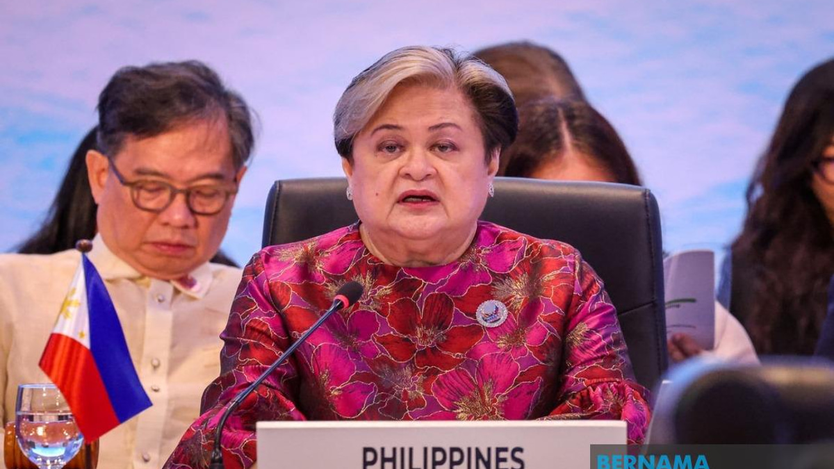 Myanmar's Path Back to ASEAN Meetings Remains Distant, Says Philippine Foreign Secretary