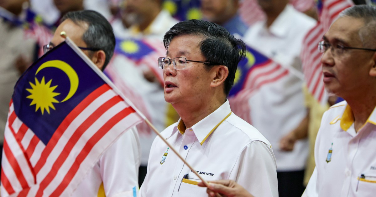 Chow Urges DAP Cohesion as Coalition Realignment Threatens Opposition Prospects