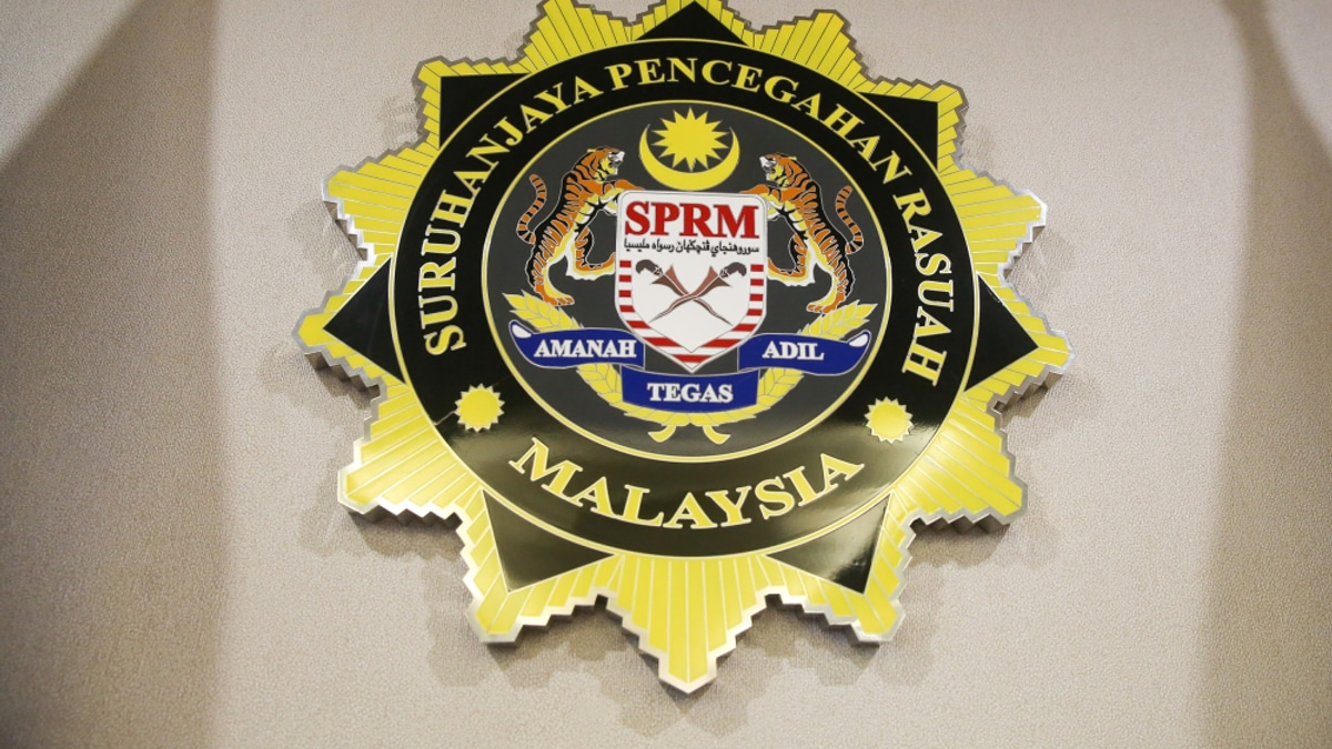 MACC Investigates KWAP's RM200 Million Loss in Indonesian eFishery Investment
