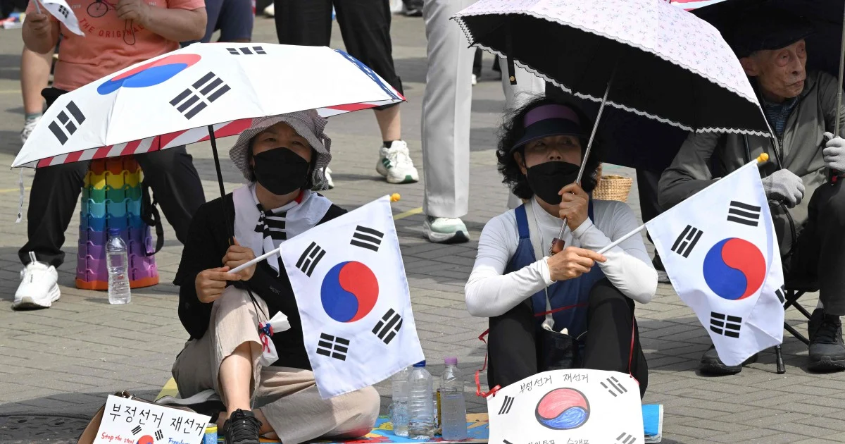 South Korea Parliament Opens Investigation Into National Election Commission Over June Ballot Shortages