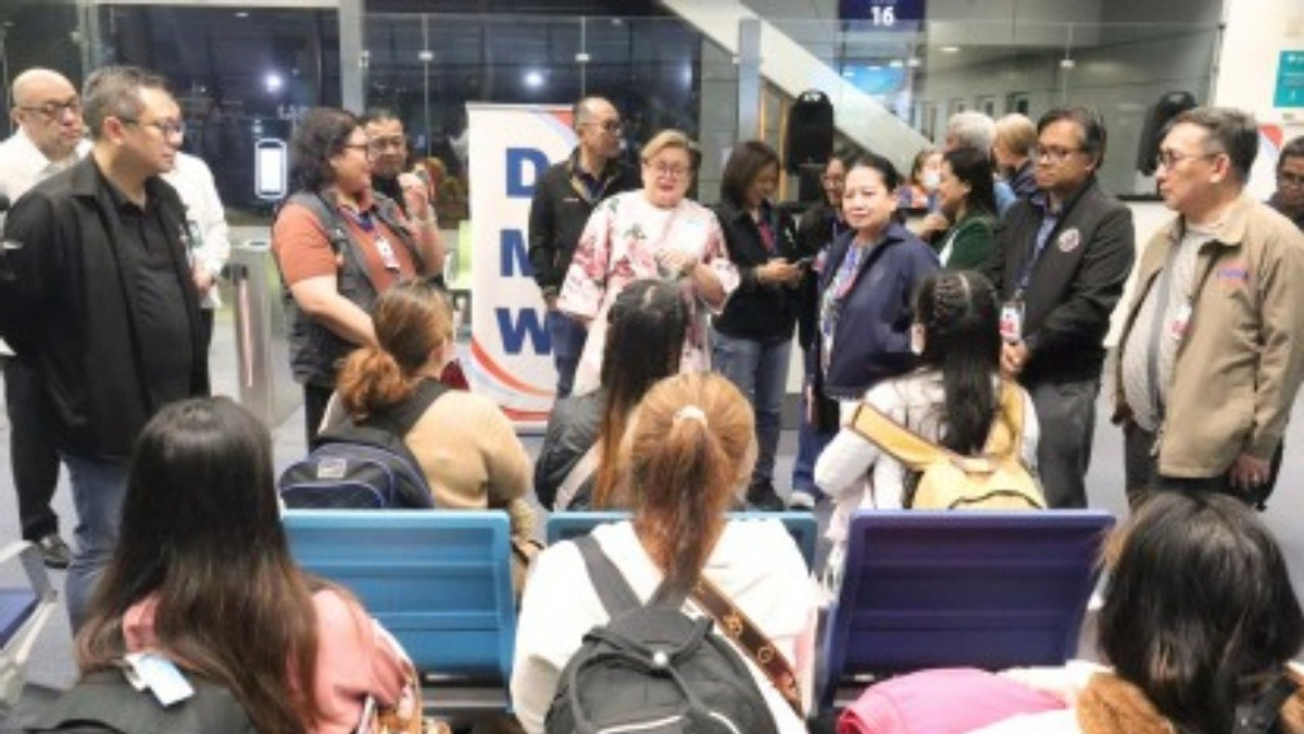 24 Filipino Detainees Return Home After Marcos Raises Case with Putin