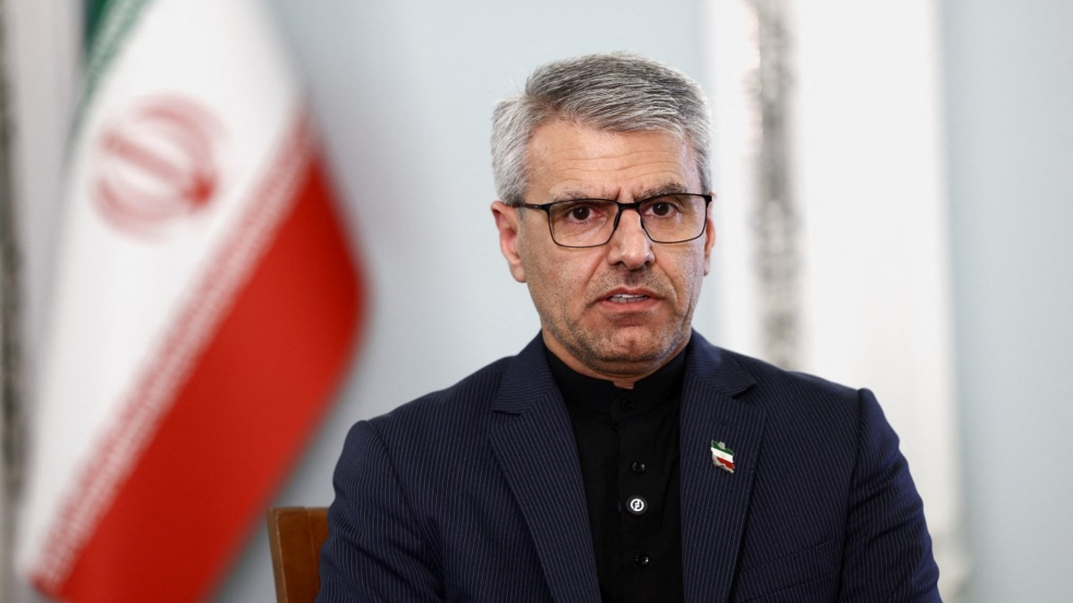 Iran signals progress toward US negotiations after Swiss talks on final peace deal