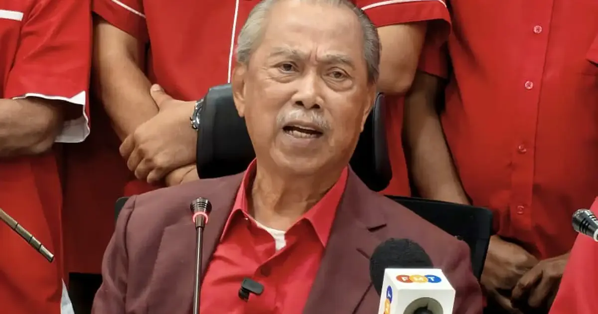 Muhyiddin Signals Bersatu's Readiness for Multi-Front Challenge Against PAS