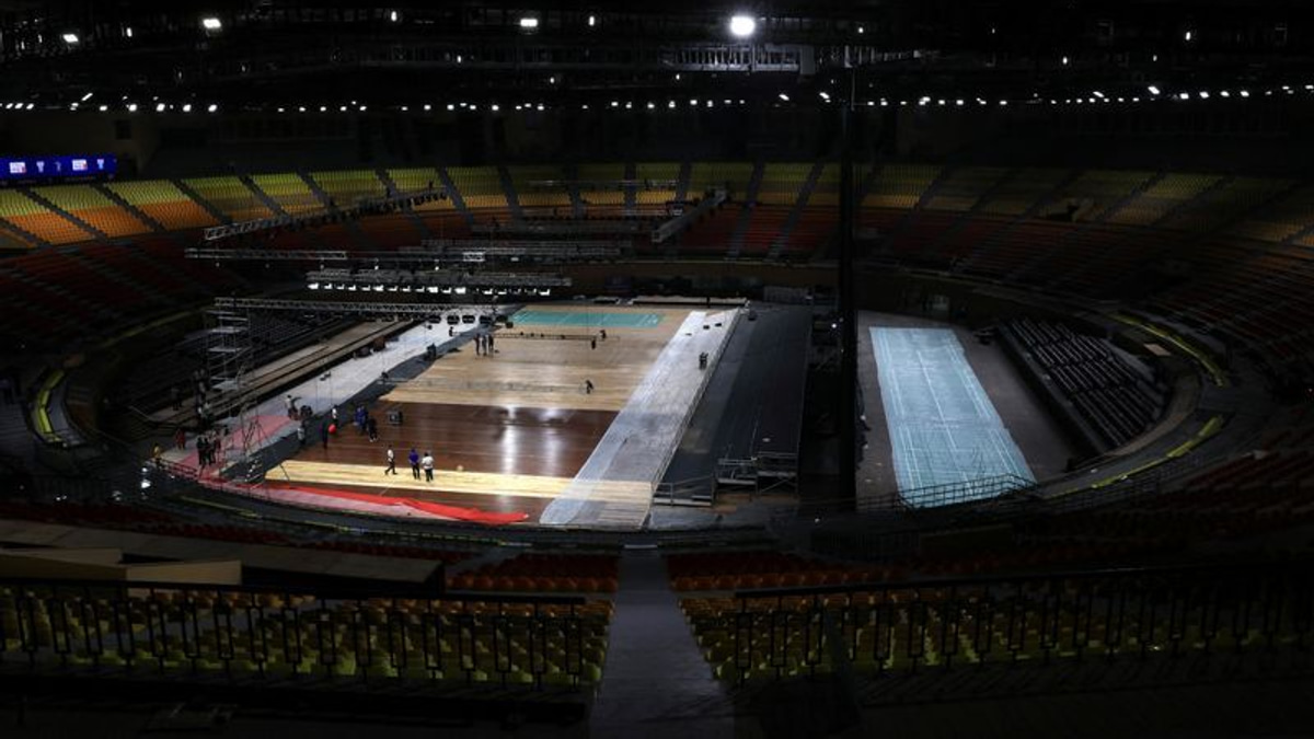 New Delhi Badminton Championships Deploy 'Monkey Whisperers' to Keep Primates at Bay