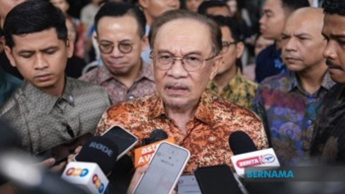 Government Rules Out GST Return But Open to SST Refinements, Says Anwar