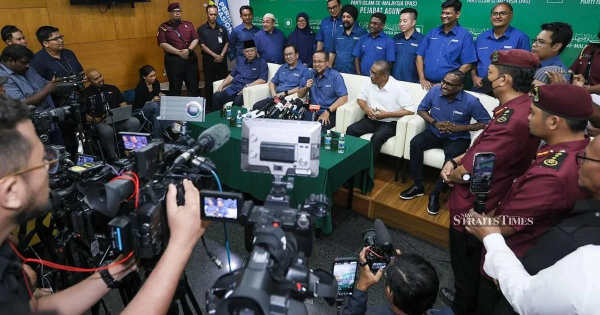 Perikatan Nasional to Finalise Johor Seat Distribution at Emergency Meeting
