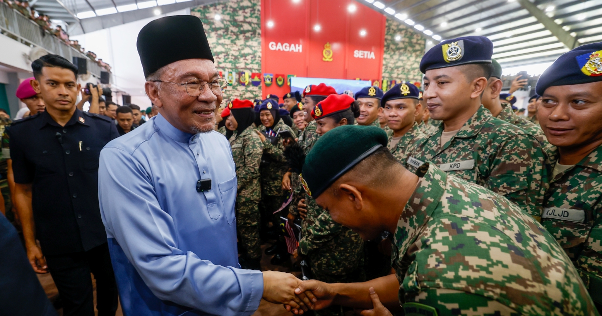 Malaysia opposes Israel's actions, not Jewish people, Anwar clarifies