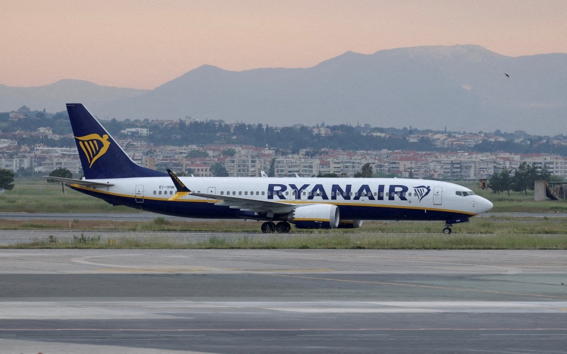 Terrifying Mid-Air Incident: Ryanair Passenger Nearly Sucked from Shattered Window Over Greece