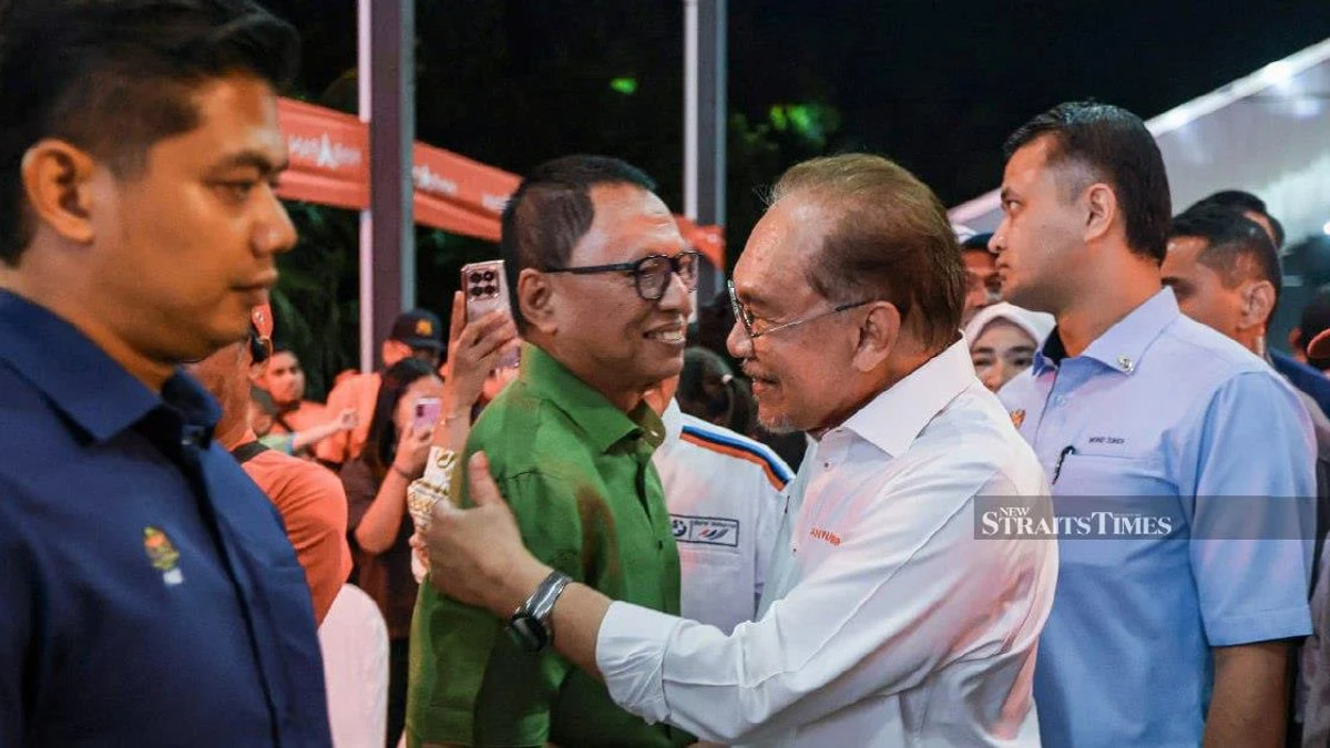 Rafizi Teases Puad Over Political Realignment After PKR Embrace