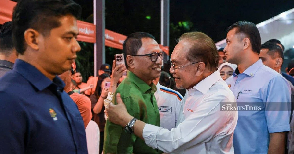 Rafizi Teases Puad Over Political Realignment After PKR Embrace