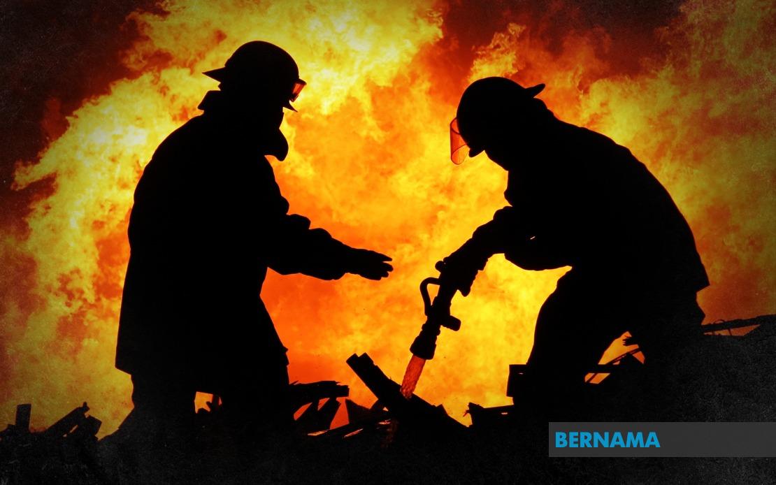 Nine Killed in Blast at Unlicensed Firecracker Factory in Ahmedabad