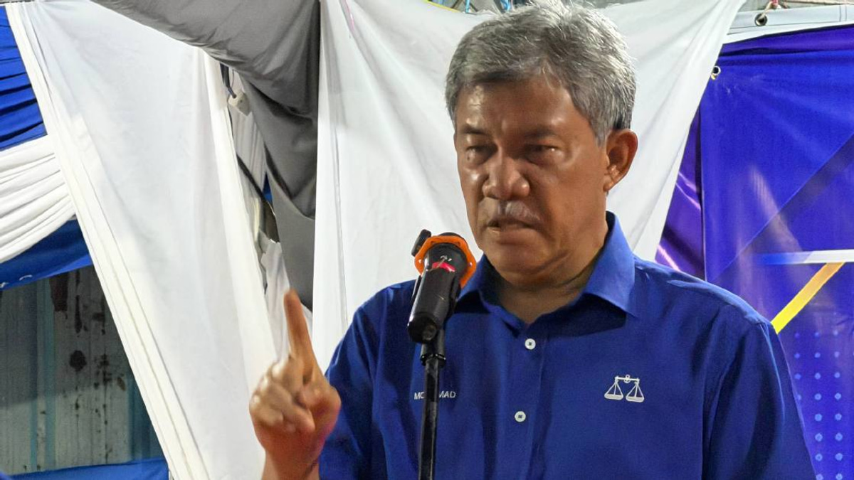 Mohamad Hasan Cautions Negri Voters Against Politicising Royal Institution in State Election
