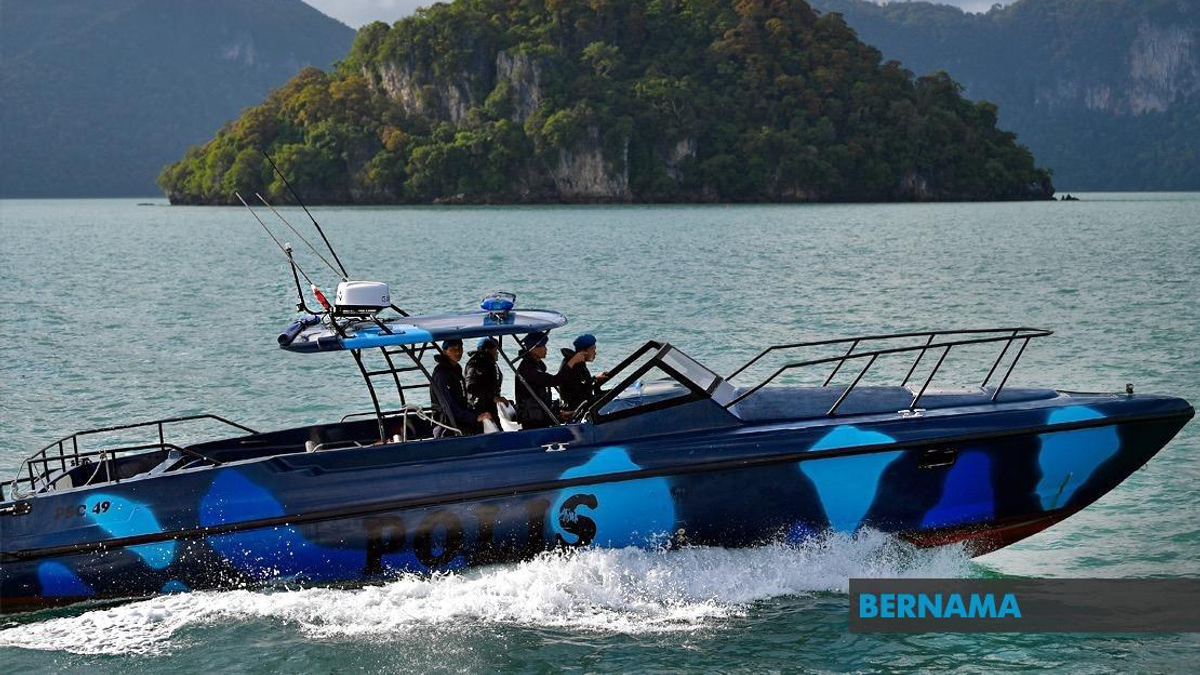 Terengganu to Convene Stakeholder Forum on Pulau Redang Coral Damage from Illegal Anchoring