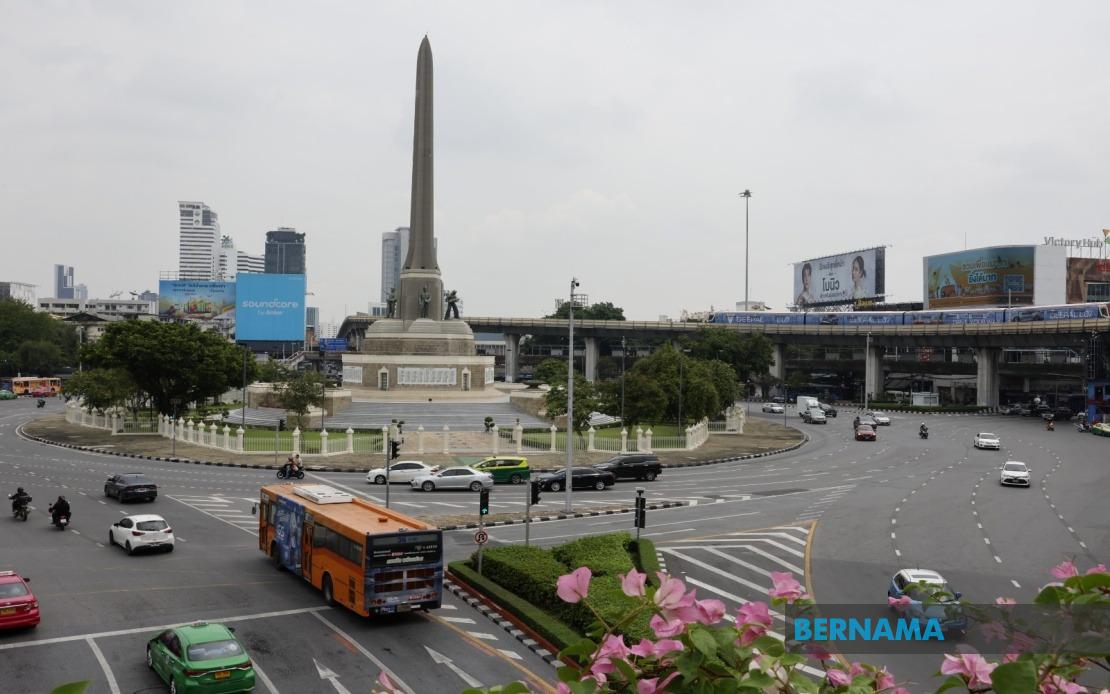 Southeast Asia's Diplomatic Push: New Partnerships Shape Regional Growth