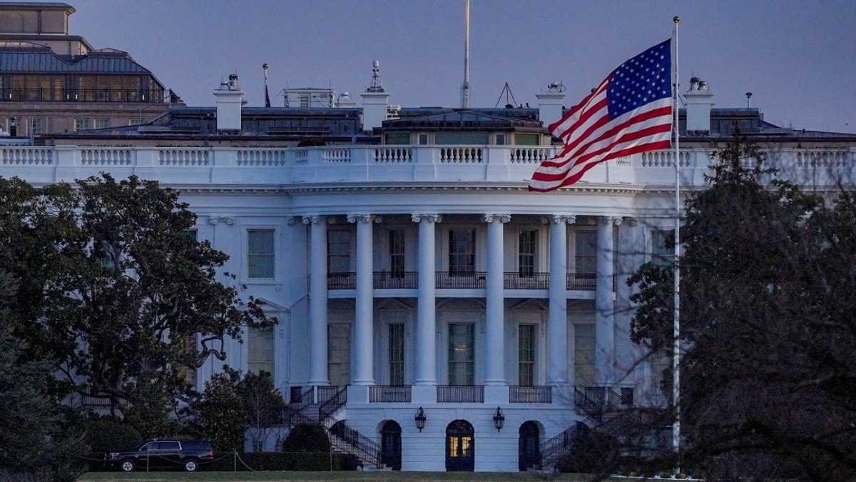 US Secret Service Grapples With Unprecedented Security Threats Facing Trump and Other Officials