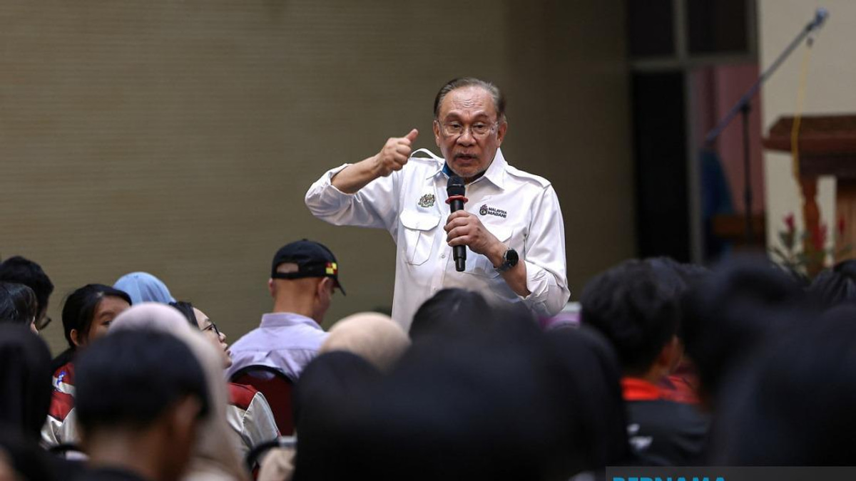 Merit and Need-Based Approach Shapes Malaysia's Matriculation Intake Strategy, Says PM Anwar