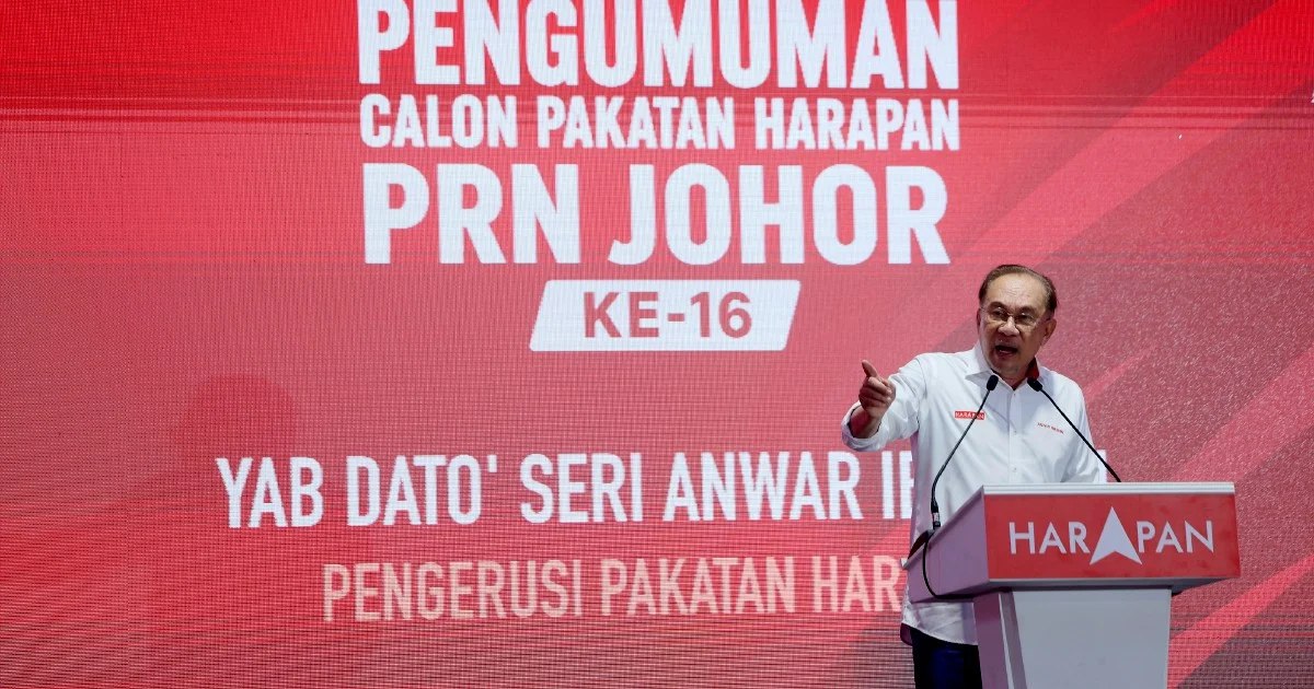 Anwar Challenges Johor Leadership to Scrutinise Barisan and Perikatan Over Alleged Revenue Shortfall