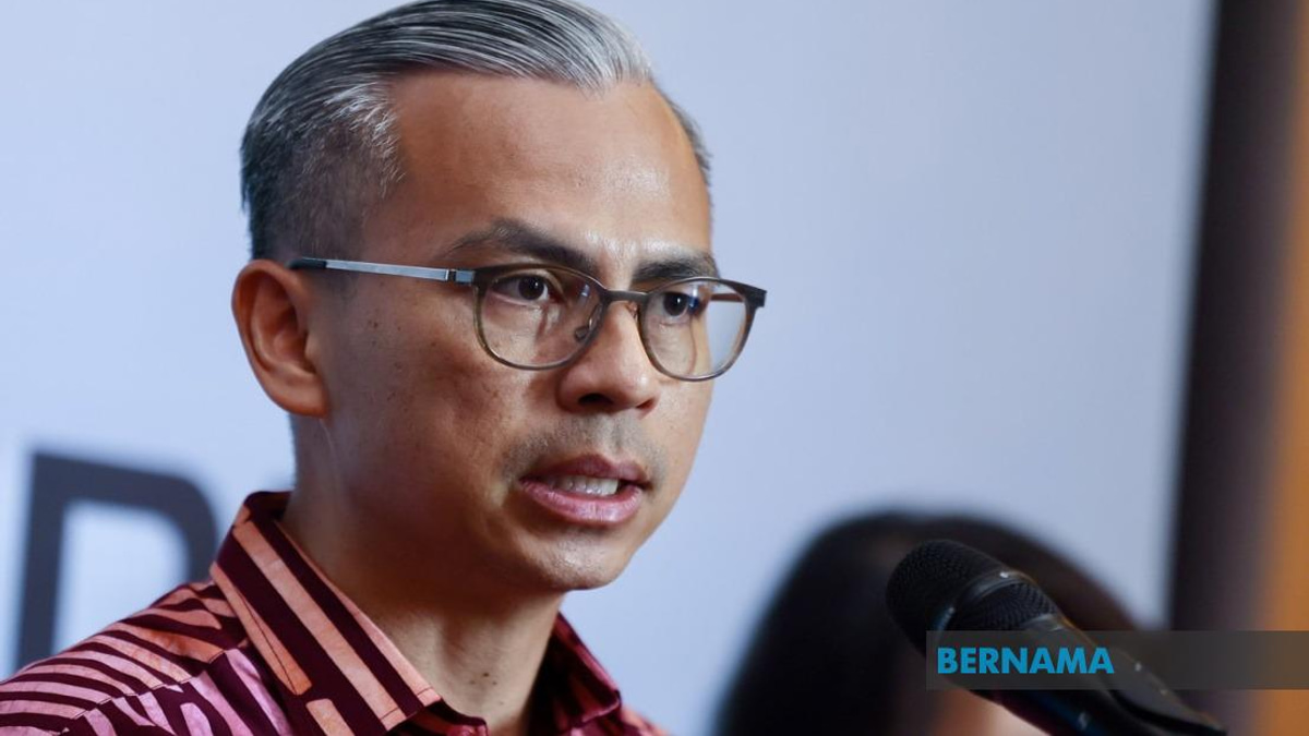 BNM Urges Customers to Report Persistent RM1 ATM Fees as Waiver Takes Effect
