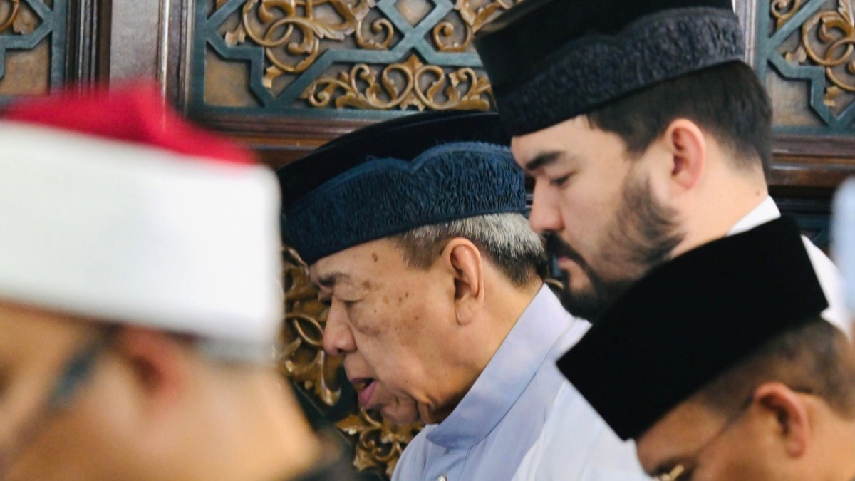 Selangor Sultan Urges Muslims to Treat Animals With Compassion and Responsibility