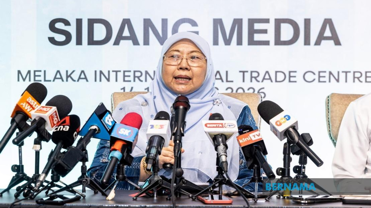 PKR Offers No Fixed End Date for Nurul Izzah's Study Leave, Says Fuziah