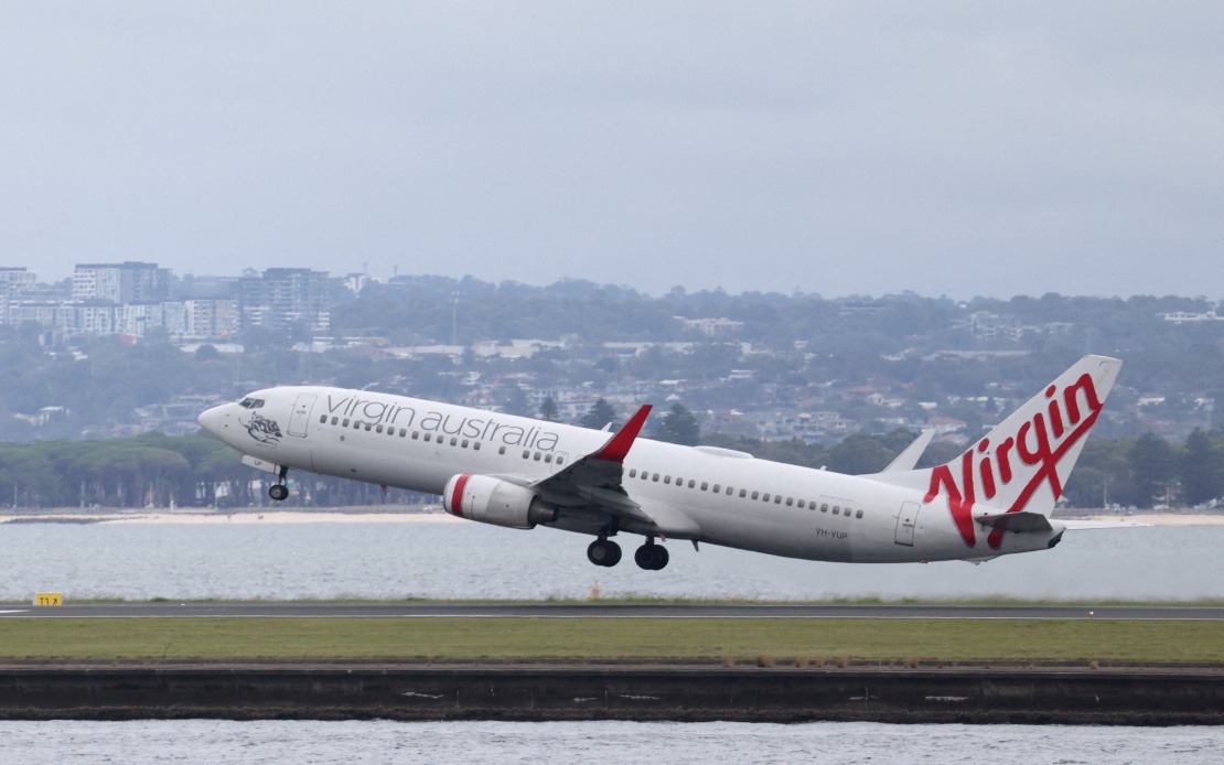 Jetstar Cabin Crew Member Injured in Runway Near Miss at Sydney Airport