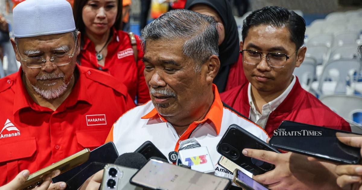 Amanah's Mat Sabu Urges Voters to Question PAS Directives as Politically Motivated