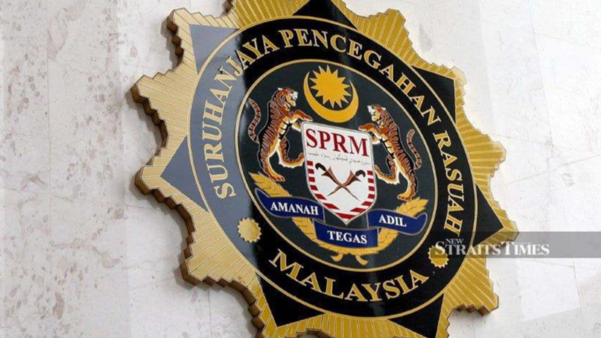 MACC and Armed Forces Forge Closer Partnership to Combat Corruption and Protect National Assets