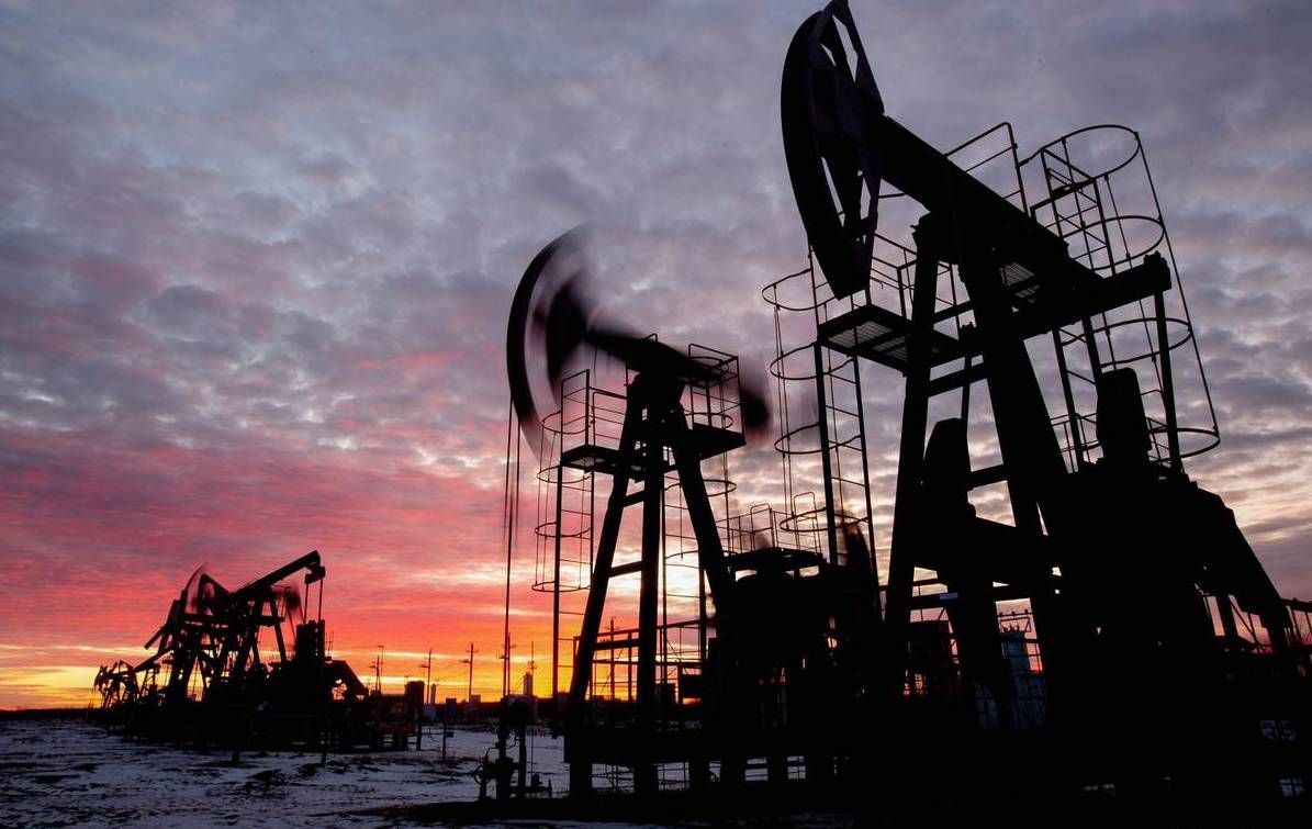 Oil Prices Drift Higher as Middle East Tensions Persist Amid Dimmed Demand Outlook