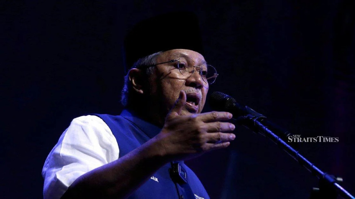Annuar calls for restraint as Bersatu navigates deepening Perikatan Nasional tensions