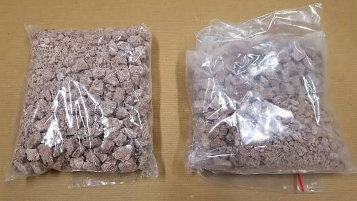 Thai Airways and aviation authorities launch probe after flight attendant arrested with heroin in Melbourne