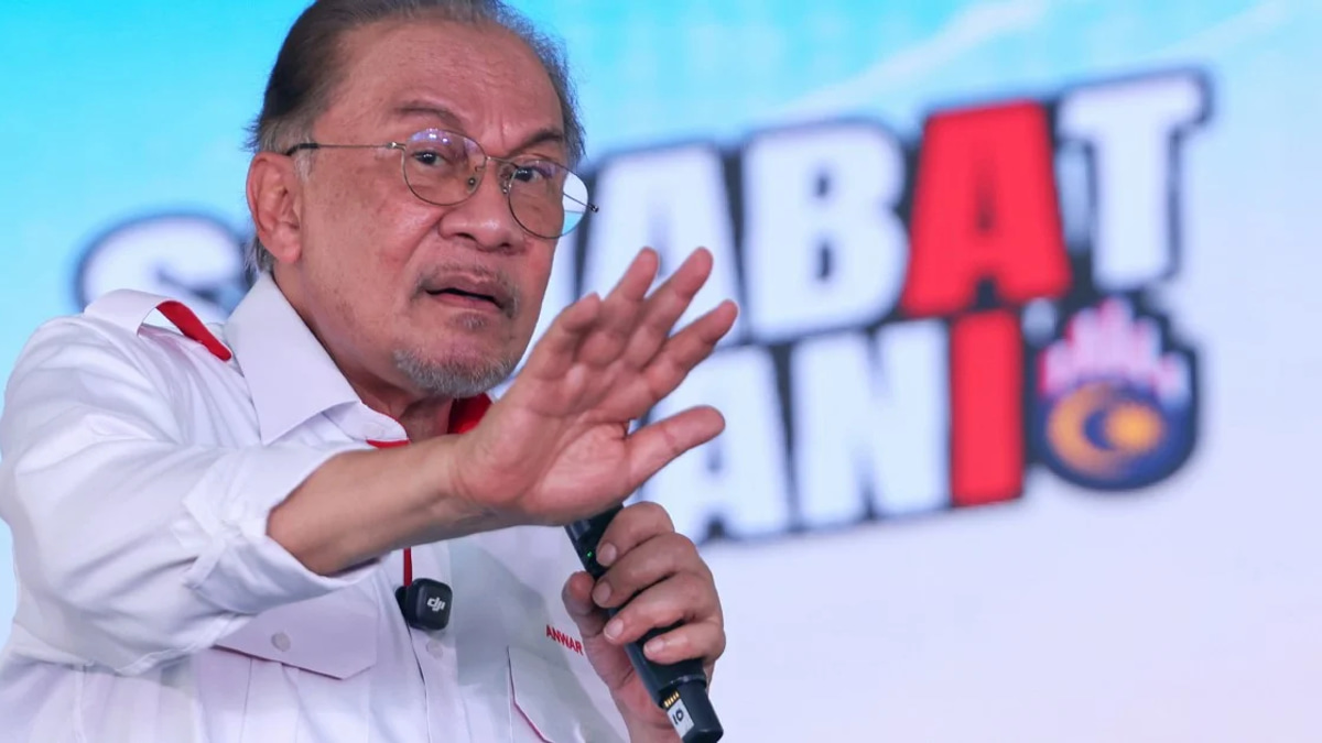 Anwar urges Johoreans to vote for capable leadership as state election looms