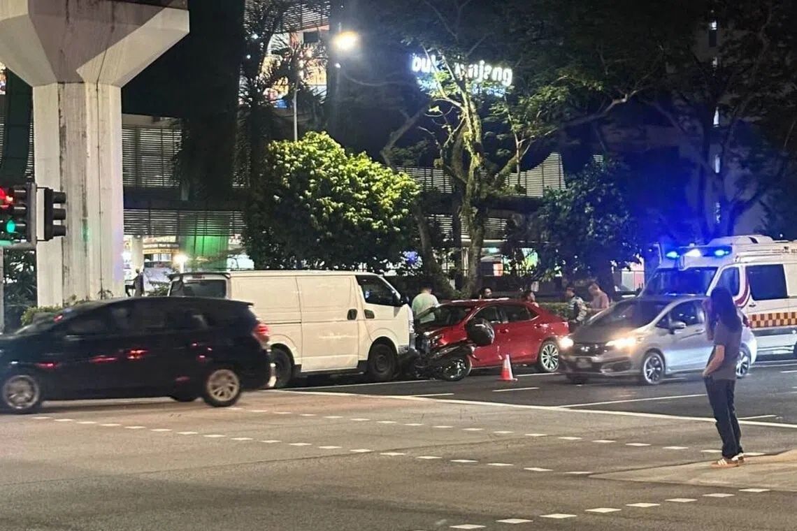 Van Driver Arrested for Drug Driving After Multi-Vehicle Collision in Singapore