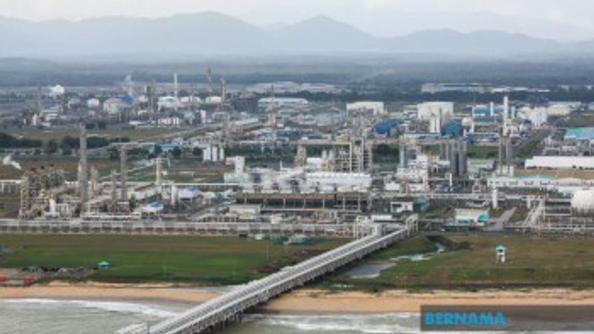 Malaysia's National Petroleum Reserve Study Gains Urgency as Geopolitical Risks Reshape Global Energy Markets