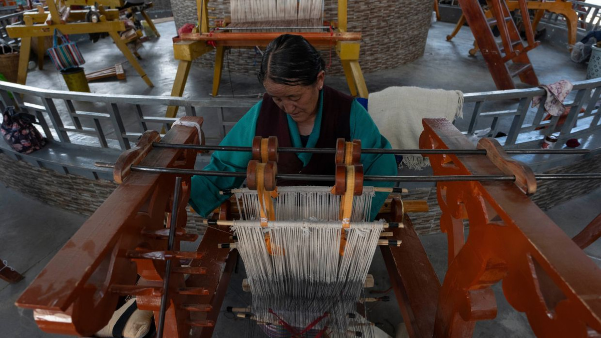 Tibetan weaving cooperative preserves ancient craft tradition while creating rural employment