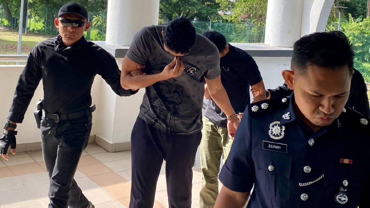 Two Malaysian Military Personnel Face Court Over Myanmar Migrant Smuggling Case