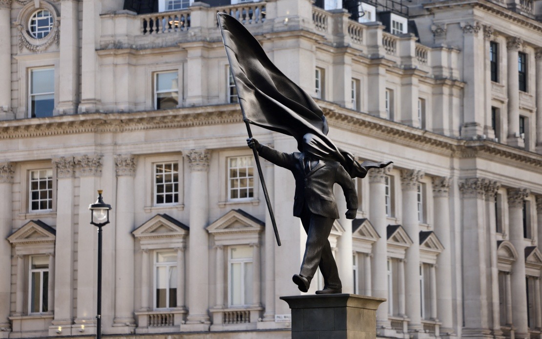How Britain's Monarch Appoints a Prime Minister: Constitutional Powers and Ceremony