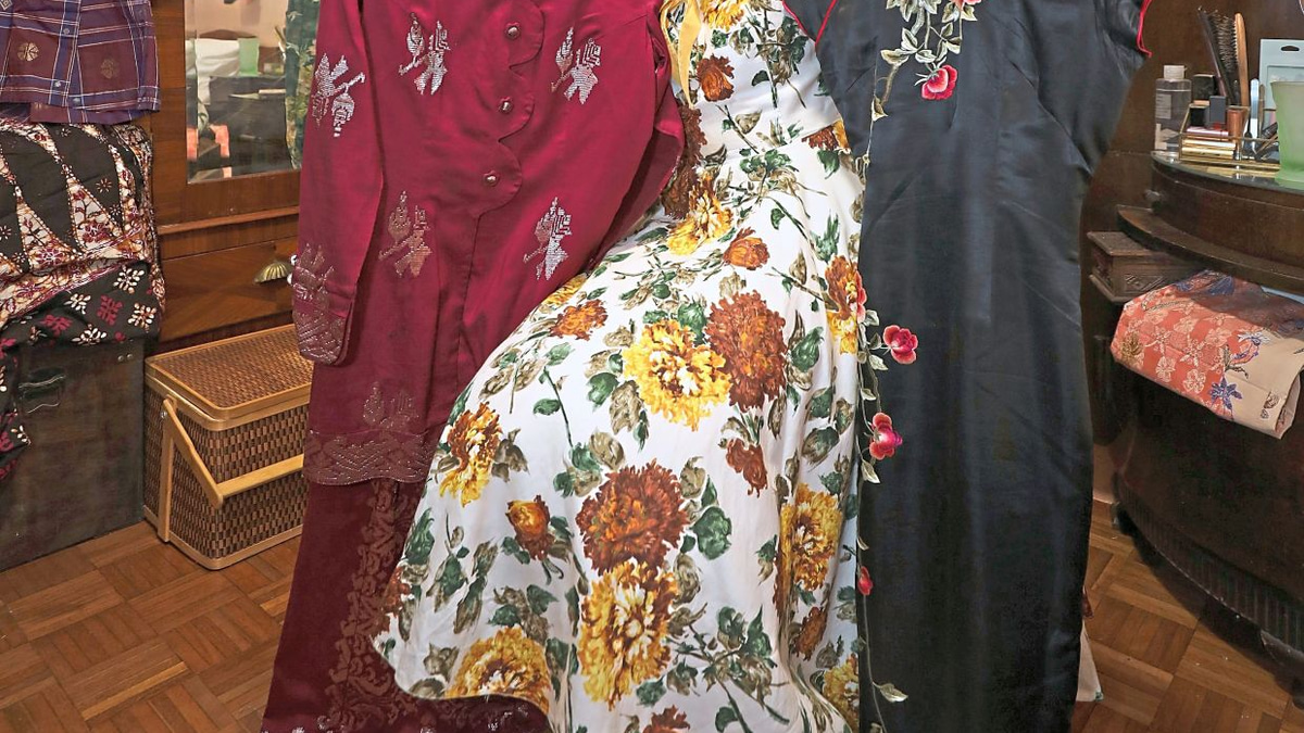 Vintage Textiles and Personal Memory: How Young Malaysians Are Reclaiming Their Cultural Heritage Through Clothing