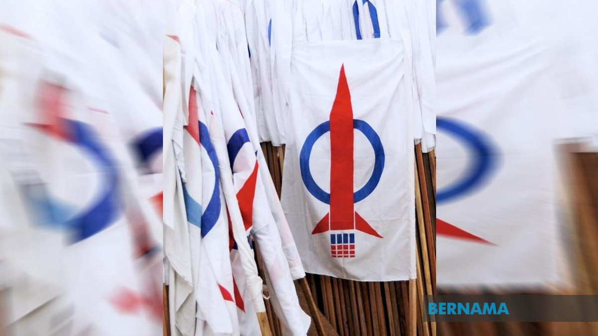 DAP to Vote on Remaining in Unity Government at Party Conference