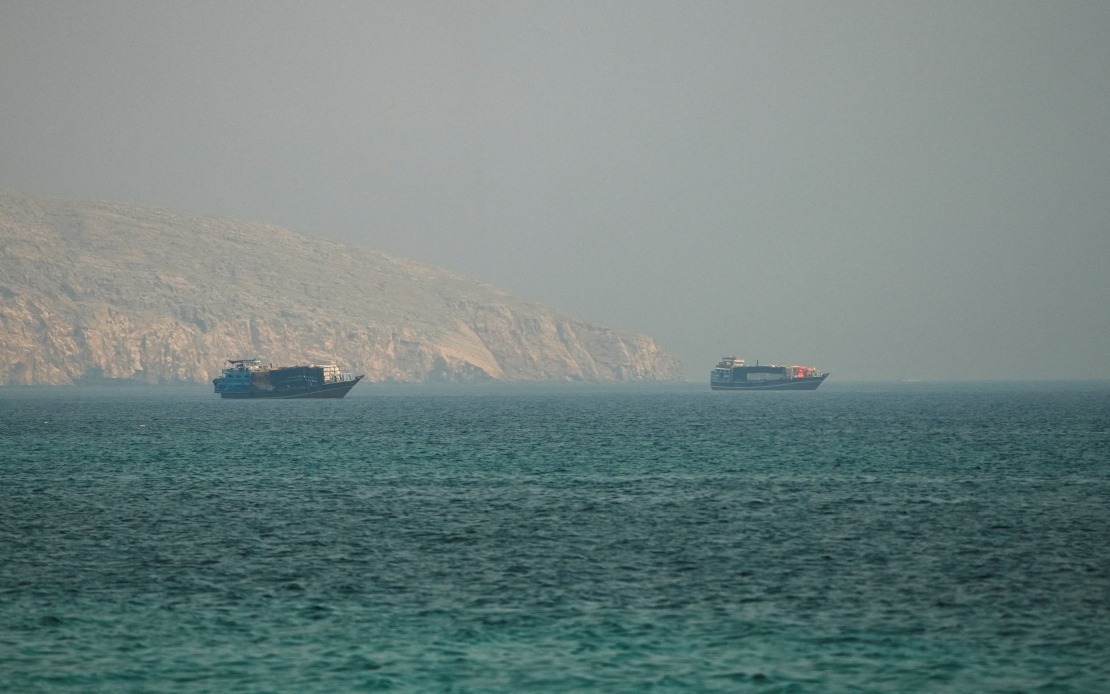 Oman Opposes Mandatory Strait of Hormuz Fees, Proposes Voluntary Model Instead